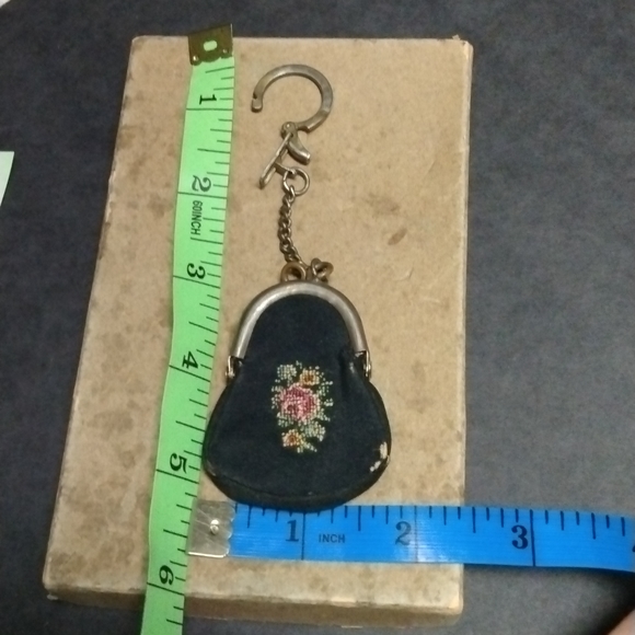 Antique needlepoint, coin purse, key chain, 1900. - Picture 5 of 5